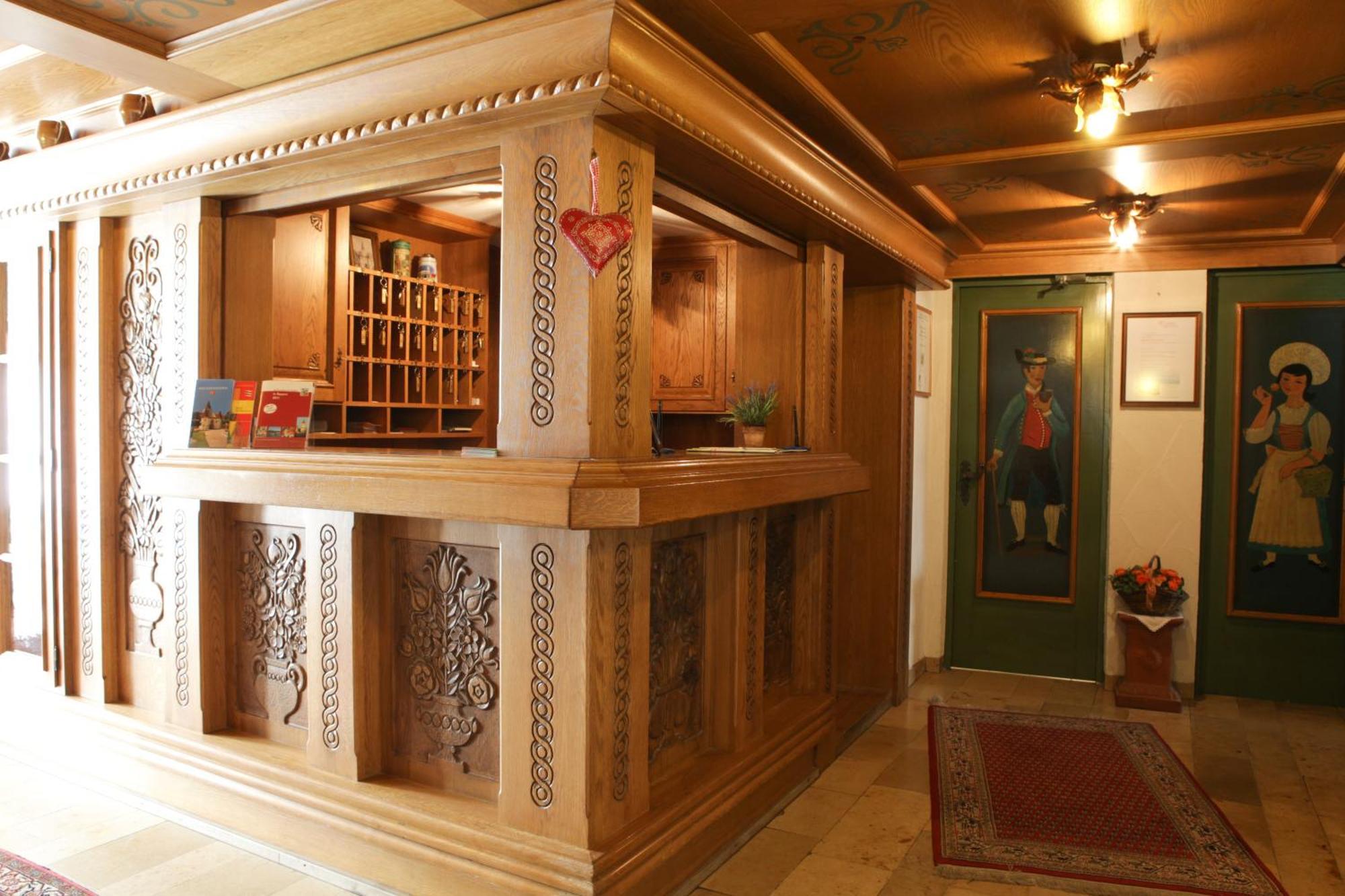 Hotel Zum Loewen Weissenhorn Luaran gambar