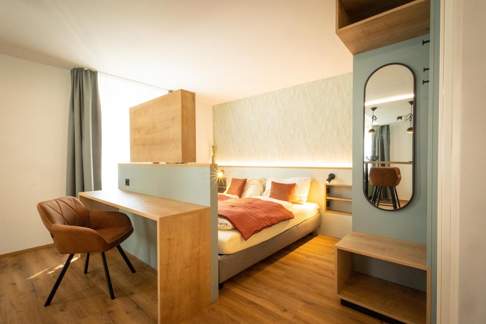 Hotel Zum Loewen Weissenhorn Luaran gambar